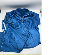 Blue women's sleepingwear