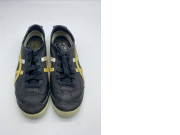 USED Black yellow men's shoes USED Black yellow men's shoes