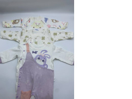 Set of 3 babyclothes