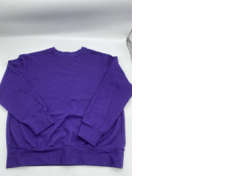 Blue longsleeve Blue longsleeve