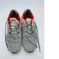 USED white red NIKE shoes