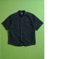 Black men's shortsleeved shirt Black men's shortsleeved shirt