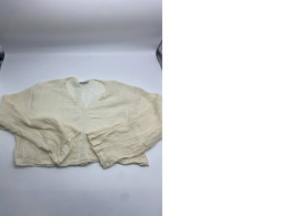 White short women's longsleeve White short women's longsleeve