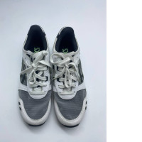 White grey secondhand sneakers
