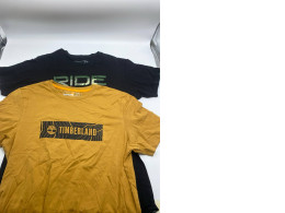 Set of 2 secondhand t-shirts size M Set of 2 secondhand t-shirts size M