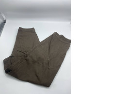 Brown men's pants Brown men's pants