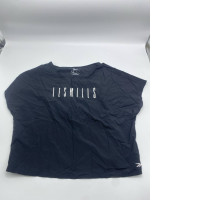 Women's black t shirt with print