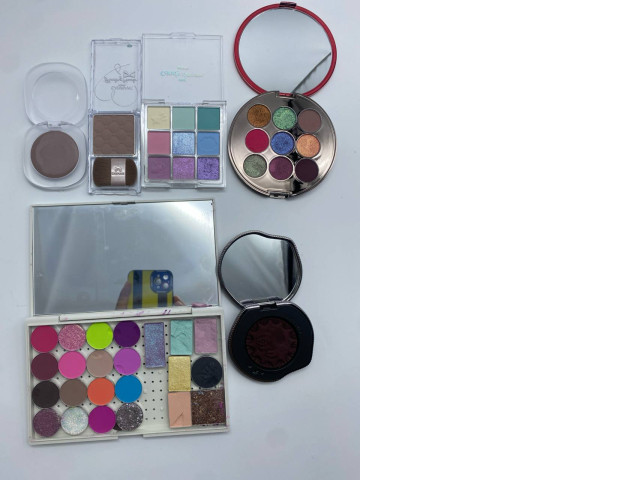 Set of cosmetic Set of cosmetic