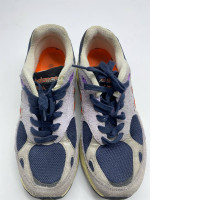 SECONDHAND men's sneakers