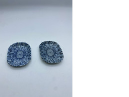 Set of 2 mall square blue Japanese dipping sauce cup Set of 2 mall square blue Japanese dipping sauce cup