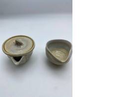 Set of 2 Japanese teapot with green cream teacup Set of 2 Japanese teapot with green cream teacup