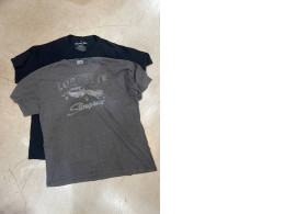 Set of 2 dark t-shirt with car print
