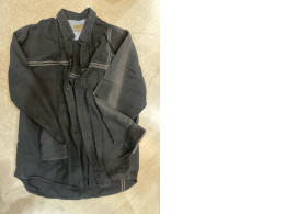 Black men's shirt Black men's shirt