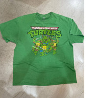 Green TMNT t-shirt