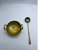 Set of 2 Brass pan and long spatula Set of 2 Brass pan and long spatula