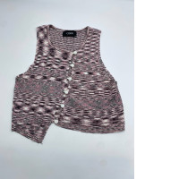 Black and white short sleeve vest