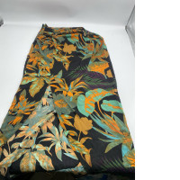 Women's long skirt with floral pattern 