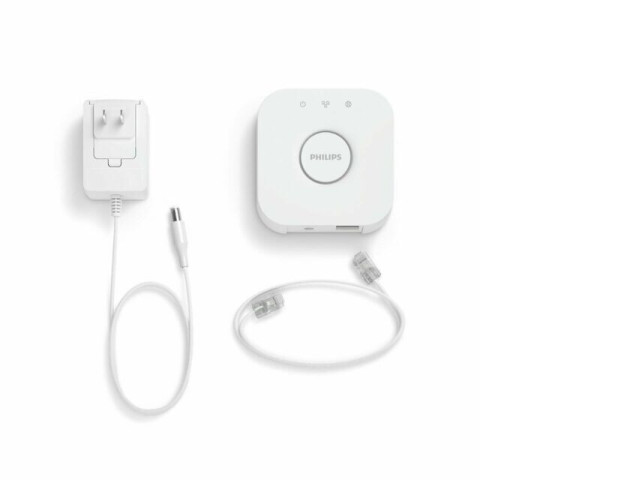 Philips Hue Bridge 2nd Gen Lighting Controller Hub 3241312018A Philips Hue Bridge 2nd Gen Lighting Controller Hub 3241312018A