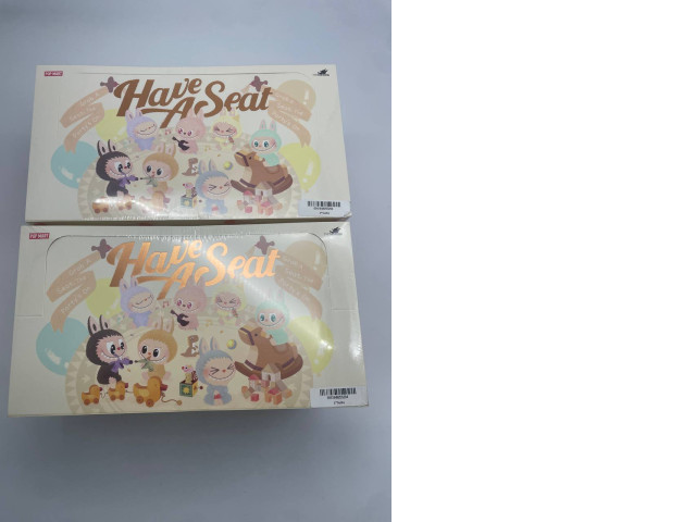 Set of 2 LABUBU toys "HAVE A SEAT" Set of 2 LABUBU toys "HAVE A SEAT"