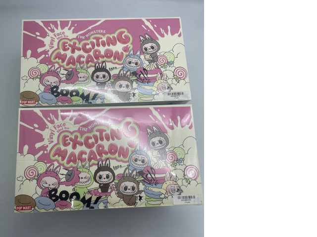 Set of 2 BIG LABUBU toys "EXCITING MACARON" Set of 2 BIG LABUBU toys "EXCITING MACARON"