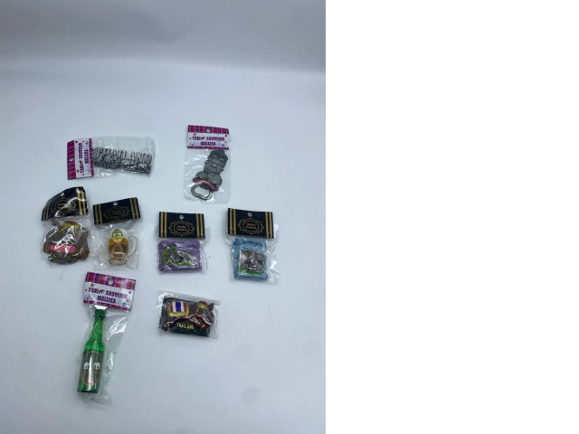 Set of 8 Fridge magnets, souvenirs from Thailand Set of 8 Fridge magnets, souvenirs from Thailand