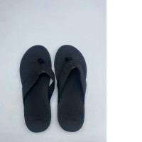 Men's black sandals 