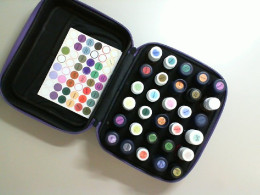 Set of 30 Aroma Oils in Storage Bag Set of 30 Aroma Oils in Storage Bag