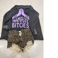 Women's set leopard shorts and longsleeve