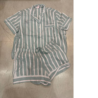 Green white sleepwear