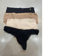 Set of women's underpants