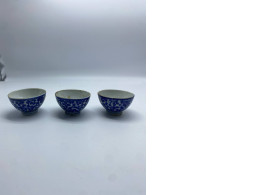 Set of 3 Japanese blue ceramic sake cup 
