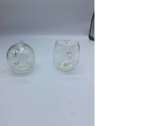 Set of 2 Japanese ceramic teapot in clear color Set of 2 Japanese ceramic teapot in clear color