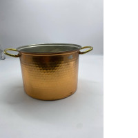Brass pot 