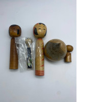 Set of 5 Japanese wooden dolls Set of 5 Japanese wooden dolls