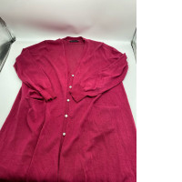 Women's red long-sleeved coat Women's red long-sleeved coat