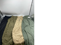 Set of 4 Women's multi-colored pants 