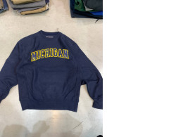 Dark blue SECONDHAND longsleeve sweatshirt with Michigan print