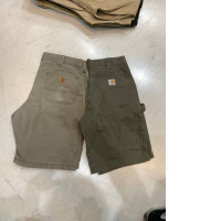 Set of 2 SECONDHAND charhatt green shorts Set of 2 SECONDHAND charhatt green shorts
