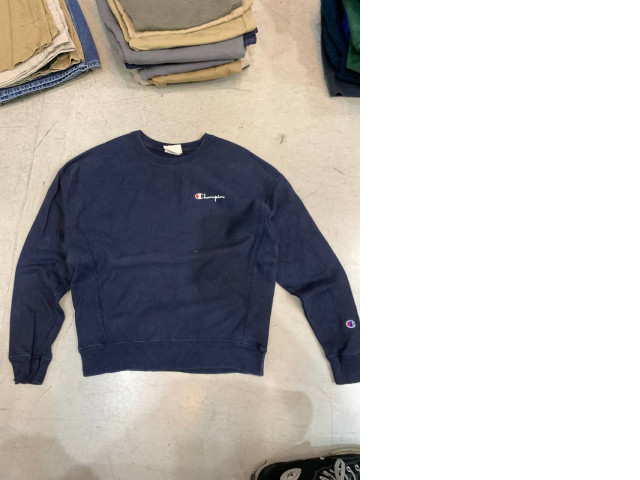 Dark blue SECONDHAND men's longsleeve size M Dark blue SECONDHAND men's longsleeve size M