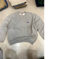 Set of 3 SECONDHAND Nike grey longsleeve sweatshirt Set of 3 SECONDHAND Nike grey longsleeve sweatshirt