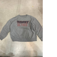 Grey SECONDHAND men's longsleeve Grey SECONDHAND men's longsleeve