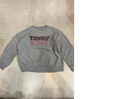 Grey SECONDHAND men's longsleeve