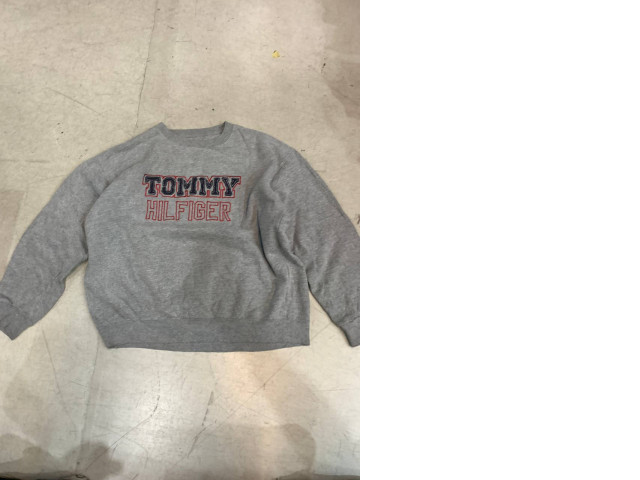 Grey SECONDHAND men's longsleeve Grey SECONDHAND men's longsleeve