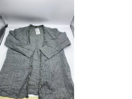 Women's gray plaid coat 