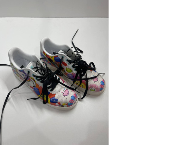 SECONDHAND multicolored Nike shoes SECONDHAND multicolored Nike shoes