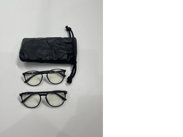 Set of 2 glasses with case Set of 2 glasses with case