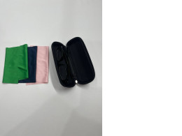 Case and wipes for sunglasse Case and wipes for sunglasse