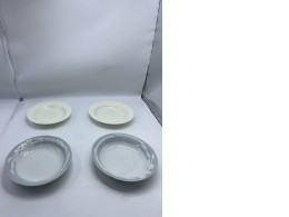 Set of 4 plates Set of 4 plates