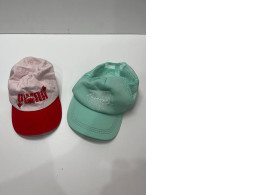 Set of 2 caps