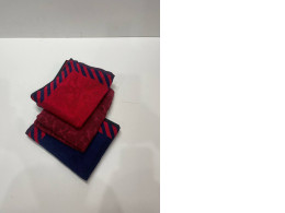 Set of red-blue towels
